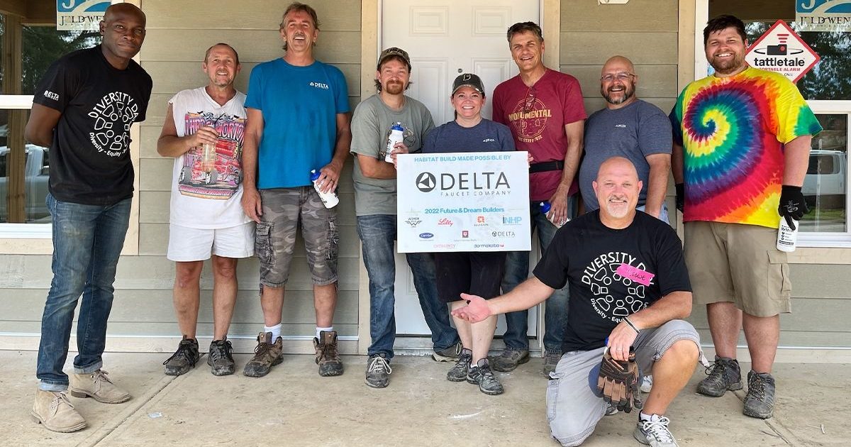 Delta Faucet Employees Volunteer on Habitat Site Masco